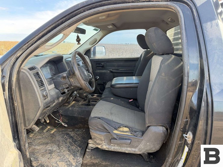 2011-dodge-ram-2500-image-19