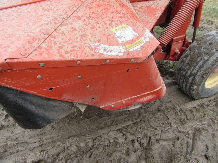 new-holland-1431-image-9