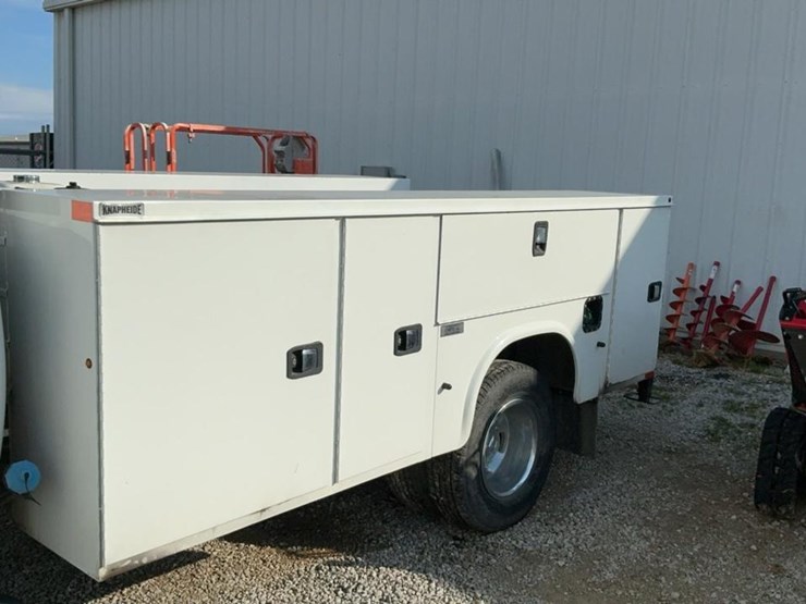 2022-dodge-3500-image-35