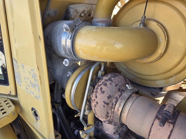 2007-caterpillar-d5n-lgp-image-28