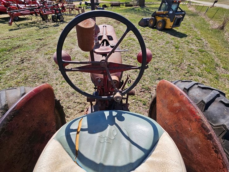 #526-•-farmall-h-tractor-image-18