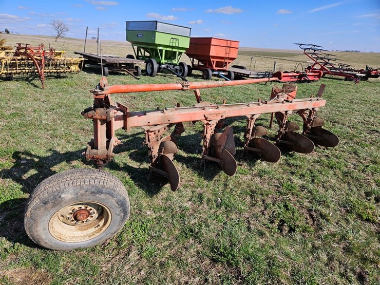 #537-•-5-bottom-plow-image-5