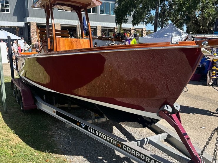 #9549-•-“sweetheart”-–-custom-monomoy-24'-center-console-|-high-performance-shallow-water-sportfish-image-12