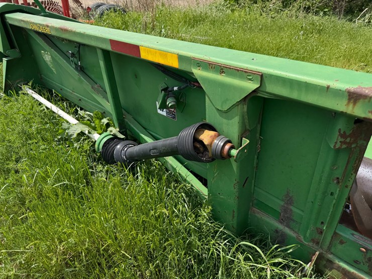 2000-john-deere-894-image-12