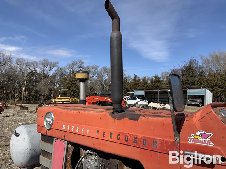 1968-massey-ferguson-1100-image-10