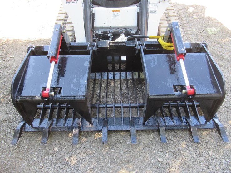 wildcat-80"-heavy-duty-skid-steer-rock-tooth-grapple-image-3