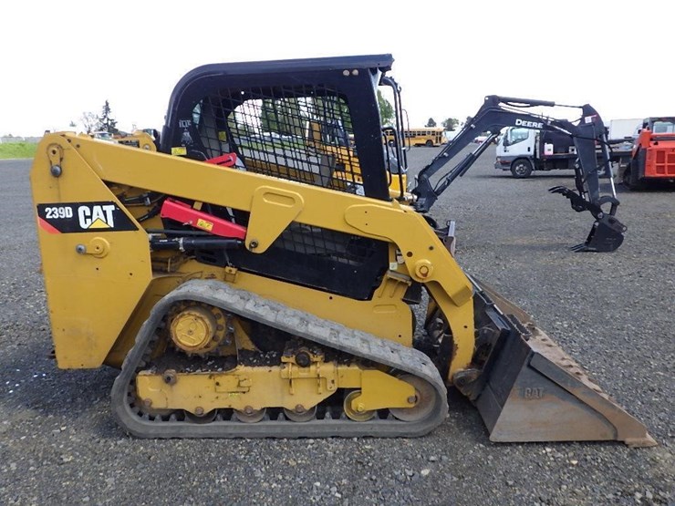 caterpillar-239d-image-4