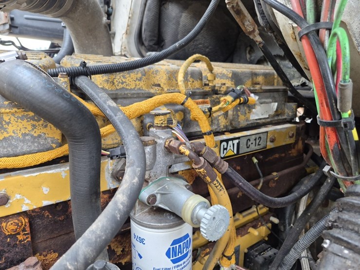 2000-caterpillar-c12-image-20