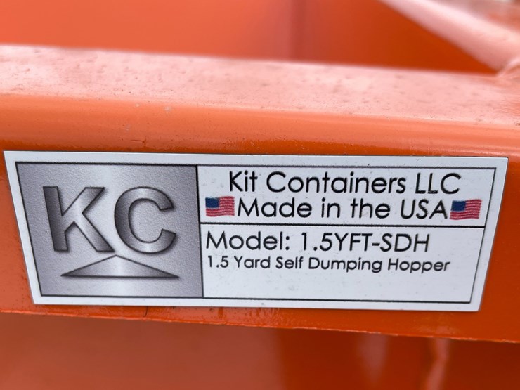 #2004-•-1.5-yard-self-dumping-hopper-image-13