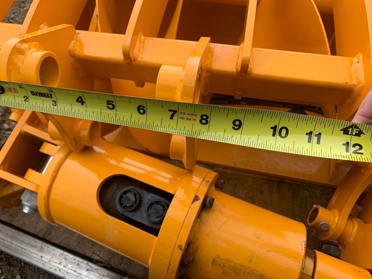 compact-excavator-attachments-image-6