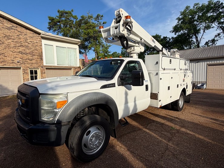 2011-ford-f450-image-1