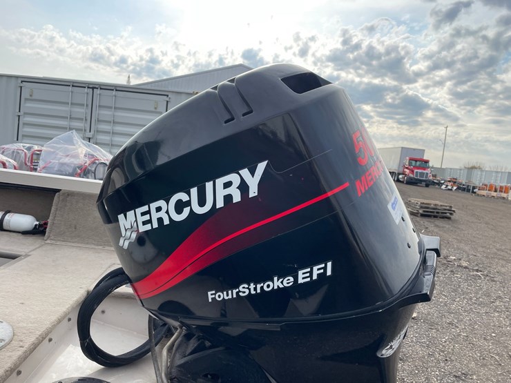 #2338-•-2002-crestliner-1650-fish-hawk-fishing-boat-(has-wi-title)-image-10