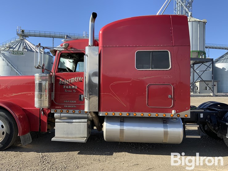 2006-peterbilt-379-image-19