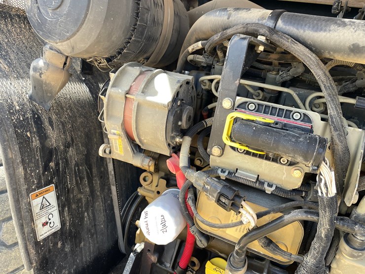 2014-jlg-g5-18a-image-45