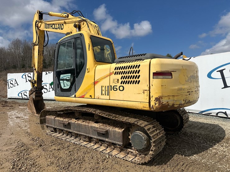 new-holland-eh160-image-3