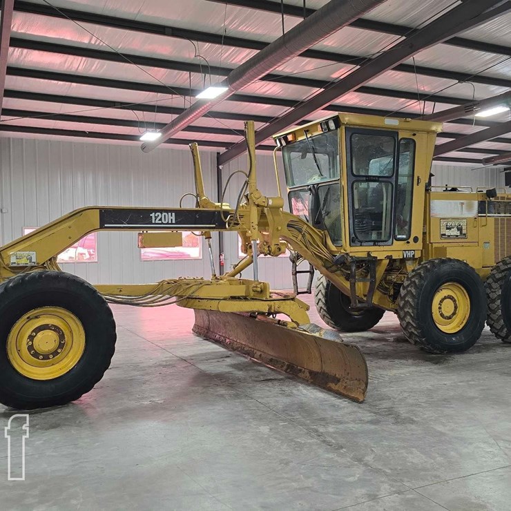 1995 CATERPILLAR 120H