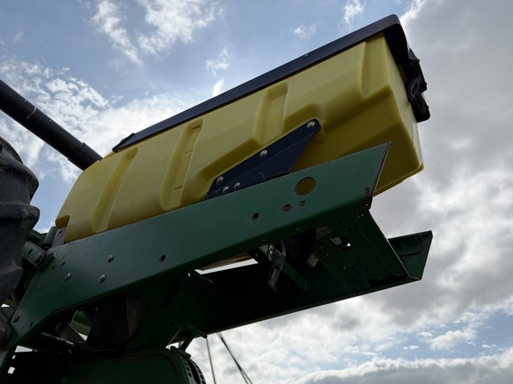 john-deere-1720-image-22