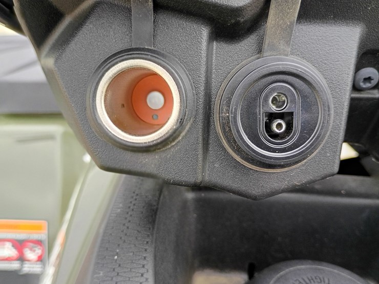 2025-polaris-sportsman-image-21