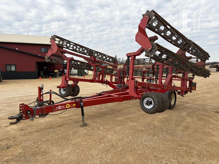 mcfarlane-rbh236-3-image-1