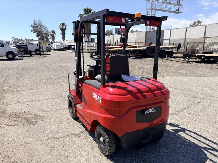 2026-sdlool-sl-d15-forkift-image-4
