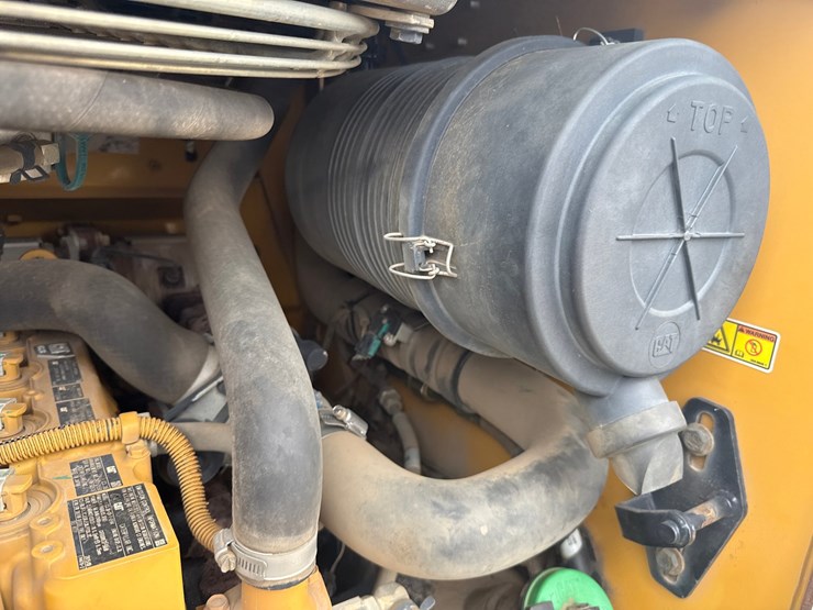 2017-caterpillar-279d-image-29