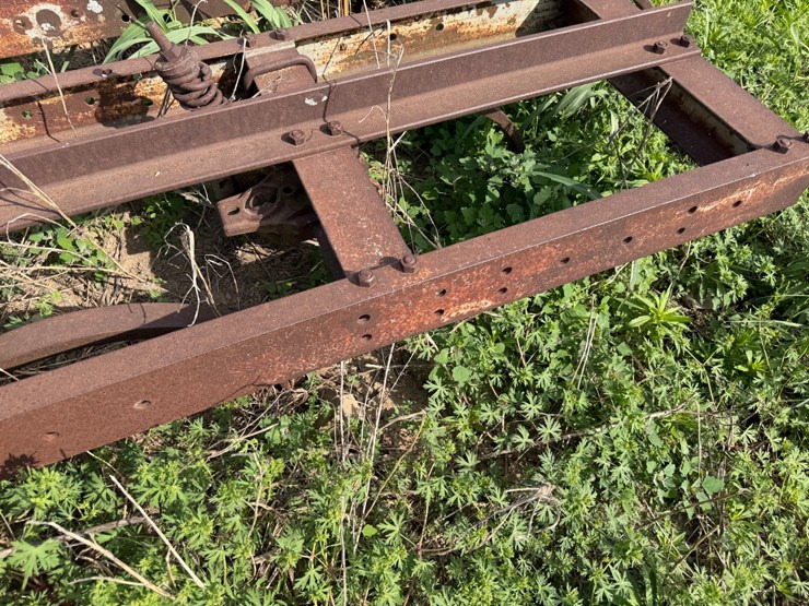 #45299-•-12'-chisel-plow-image-9