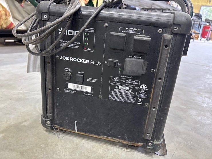 #23-•-ion-job-rocker-plus-portable-bluetooth-radio-image-4