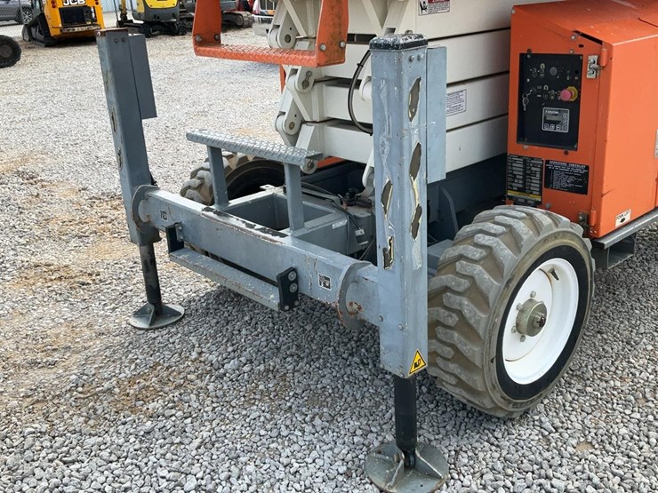 #400-•-2017-snorkel-4wd-rough-terrain-27'-scissor-lift-image-22