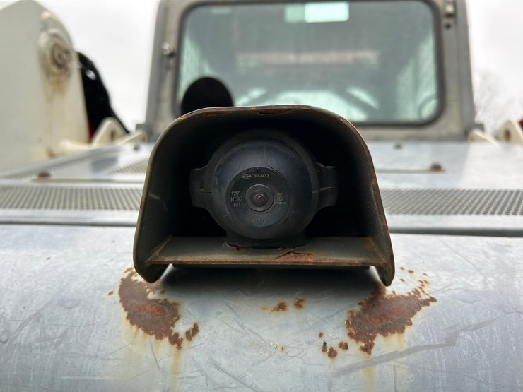 2017-takeuchi-tl12r2-image-15