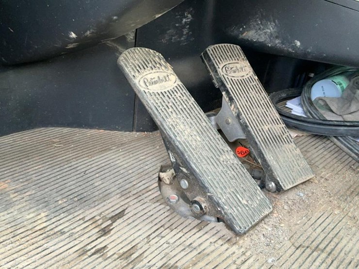 2021-peterbilt-337-image-20