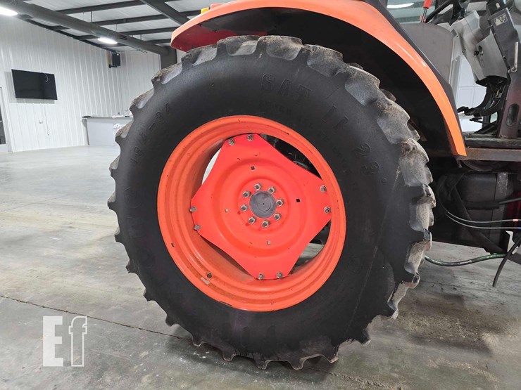 kubota-m108s-image-32