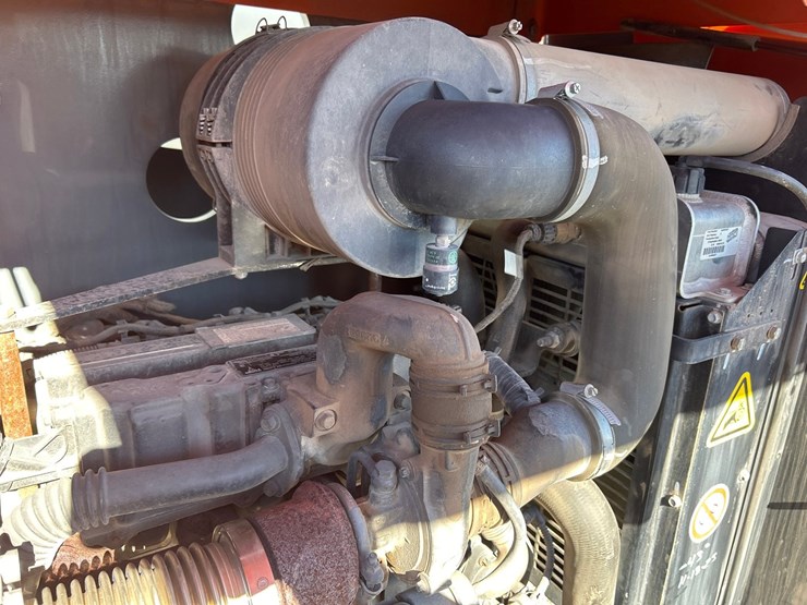 2021-snorkel-660sj-image-52