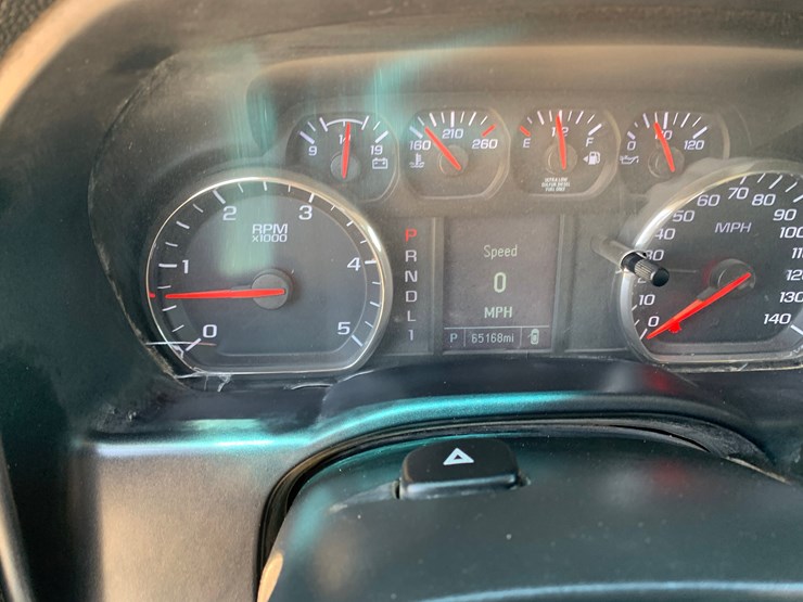 2022-chevrolet-silverado-6500hd-image-13