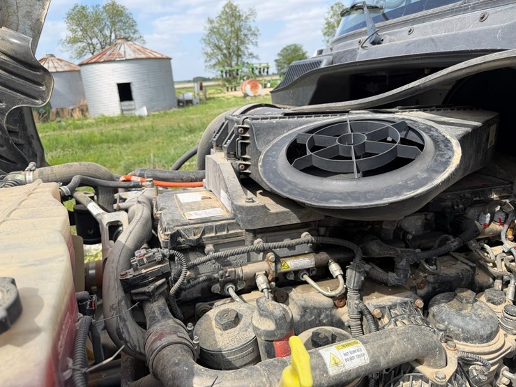 #45283-•-2016-freightliner-cascadia-daycab-truck-tractor-vin:-3akjgedv9gsgy4090-image-51