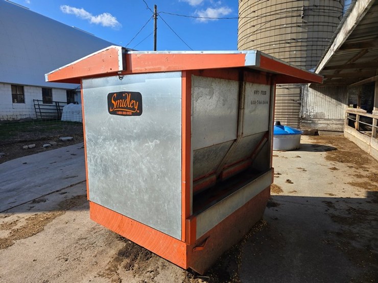 #566-•-smidley-steer-stuffer-image-3