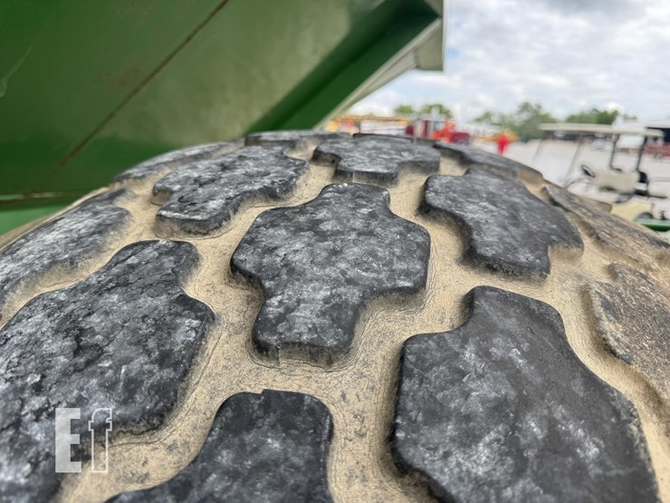 john-deere-500-image-5