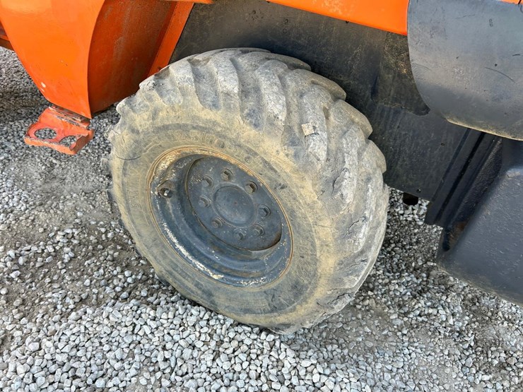 kubota-r420s-image-14