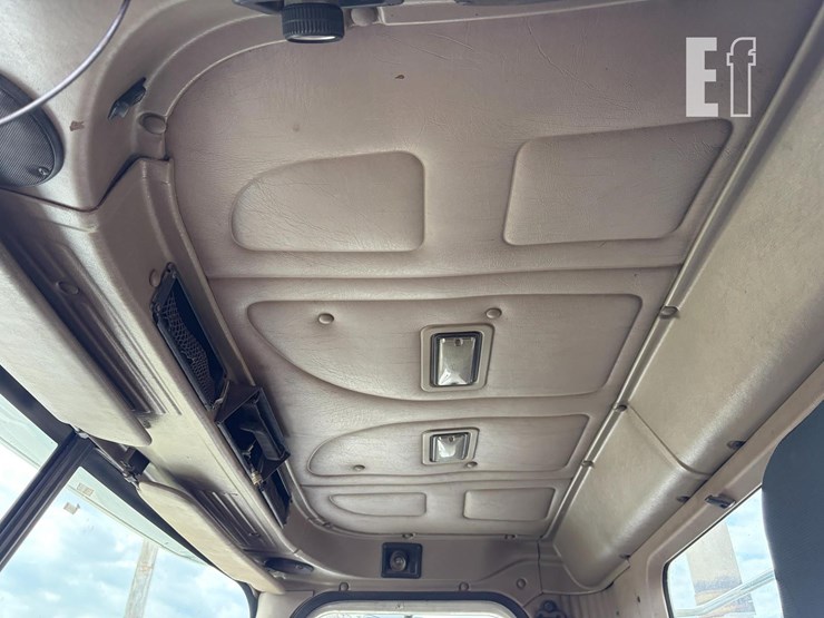 2004-international-9200-image-14