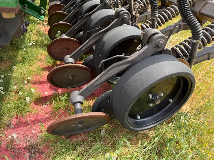 john-deere-1590-image-92