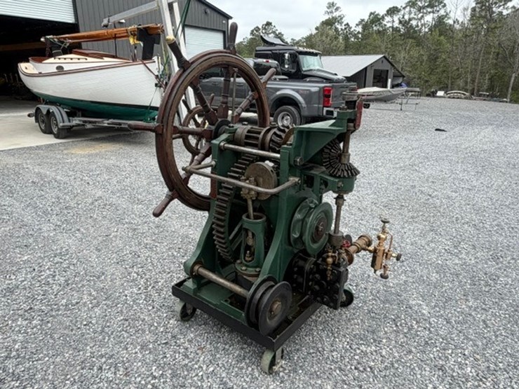 #2-•-1898-donkin-marine-steam-steering-engine-image-4