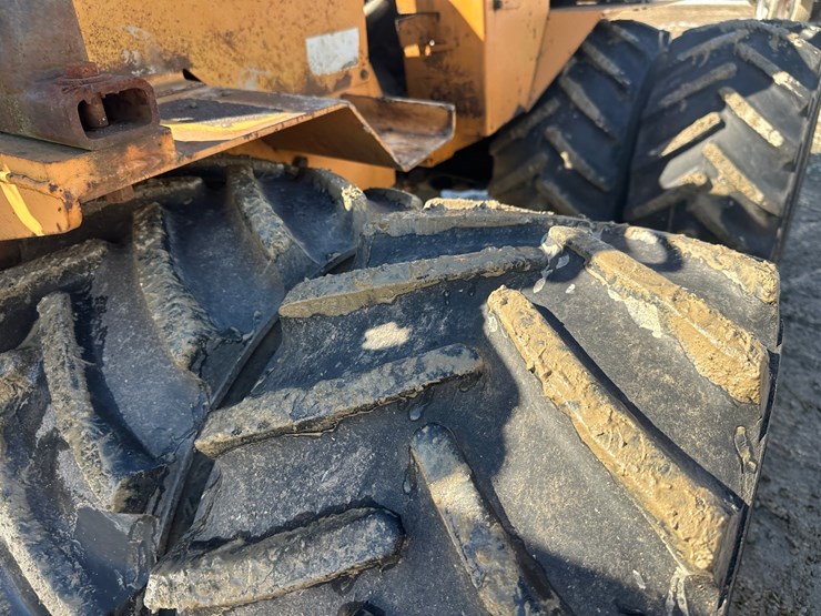 case-maxi-sneaker-image-62