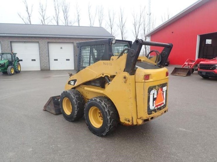 2010-caterpillar-232b-image-7