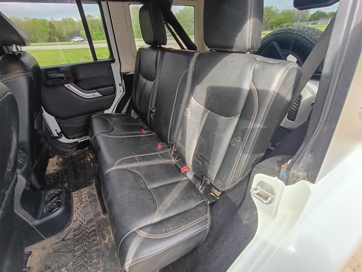 2015-jeep-wrangler-image-59