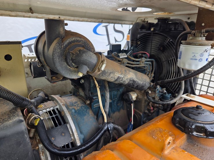 2002-massey-ferguson-8-image-28