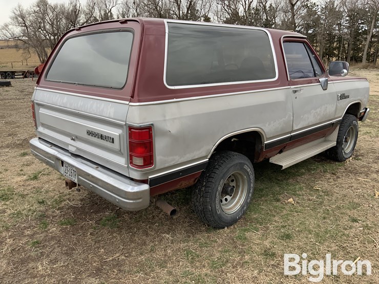 1988-dodge-ram-charger-image-5