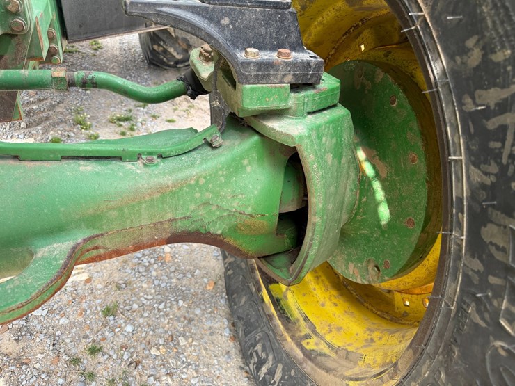 2010-john-deere-8270r-image-17