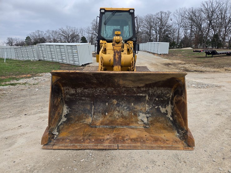 2001-caterpillar-963c-image-24