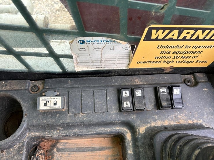 2017-takeuchi-tl12r2-image-27