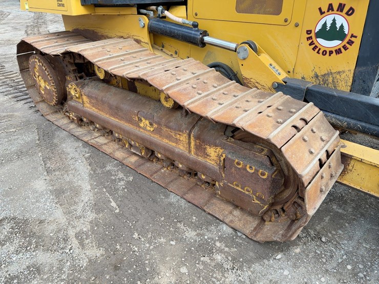 2016-caterpillar-d6k2-xl-image-14