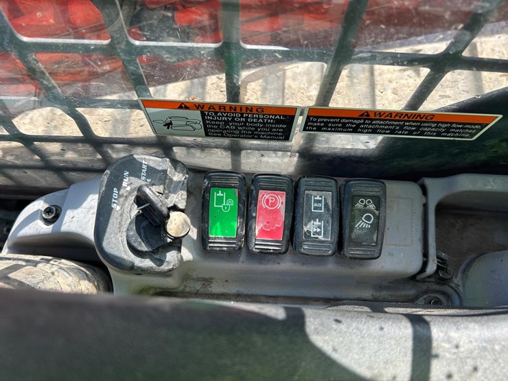 2017-kubota-svl75-2-image-23